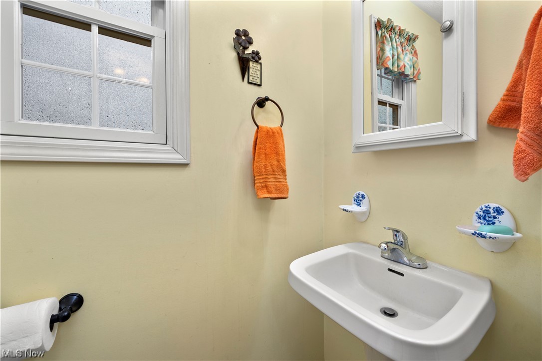 41038 Parsons Road Lagrange, OH 44050 - Photo 25 of 32 Bathroom featuring sink