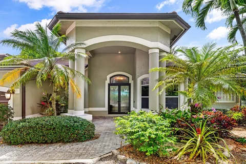 $1,050,000 | 6867 Northwest 107th Terrace, Parkland, FL 33076