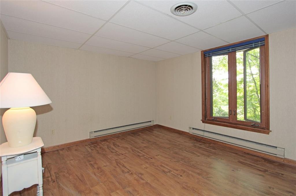 6040 Brokenhurst Road Indianapolis, IN 46220 - Photo 26 of 31
