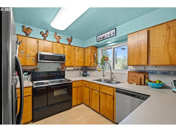 $540,000 | 1950 Bridge Street, Vernonia, OR 97064