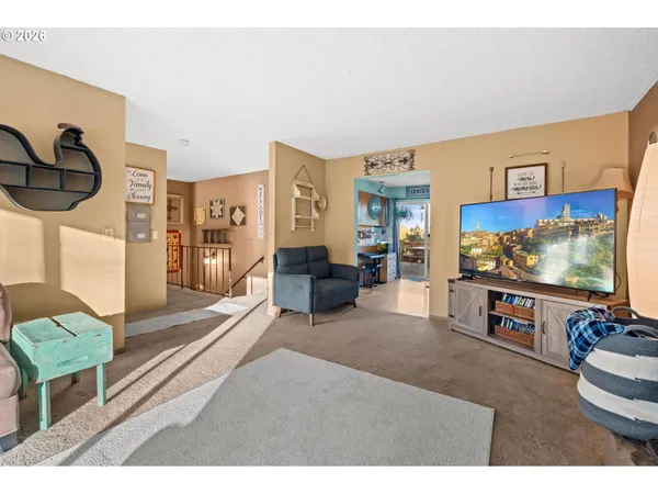$540,000 | 1950 Bridge Street, Vernonia, OR 97064