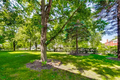 $265,000 | 1219 Hull Terrace, Unit 2B, Evanston, IL 60202