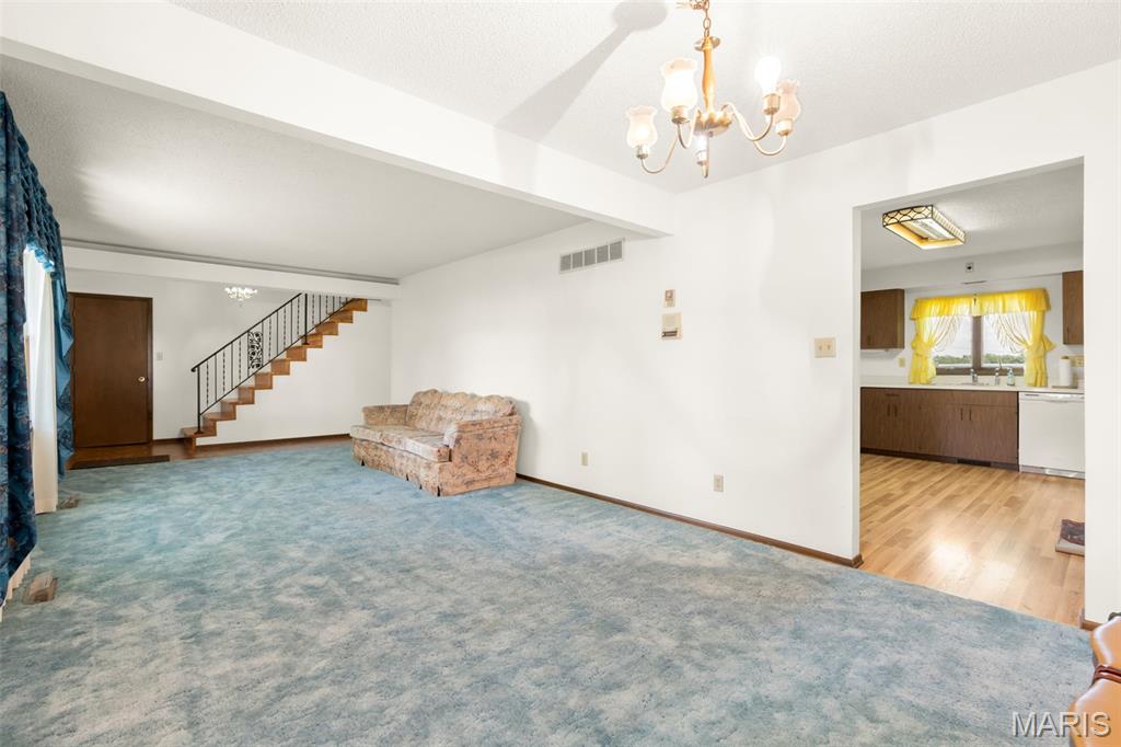 3810 Sunny Road Washington, MO 63090 - Photo 15 of 59