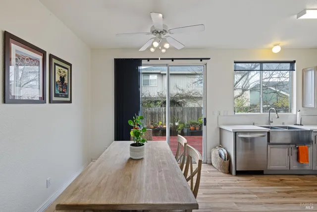 $669,000 | 2305 Malachite Way, Santa Rosa, CA 95404