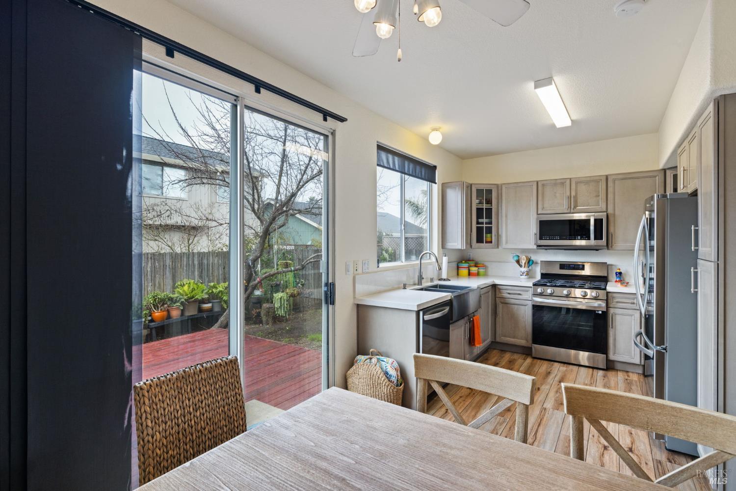 2305 Malachite Way Santa Rosa, CA 95404 - Photo 17 of 44