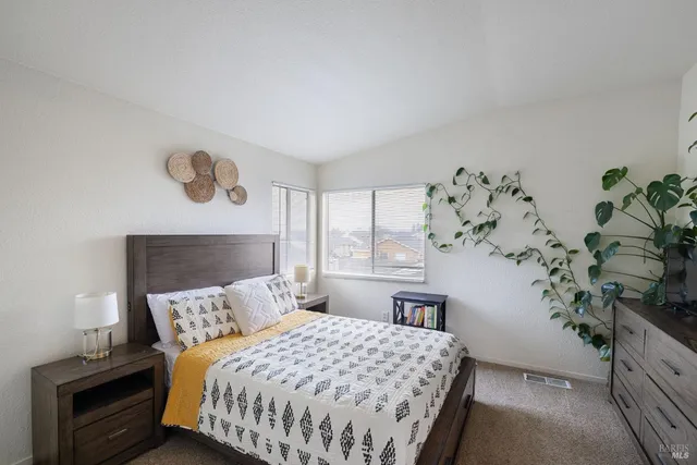 $669,000 | 2305 Malachite Way, Santa Rosa, CA 95404