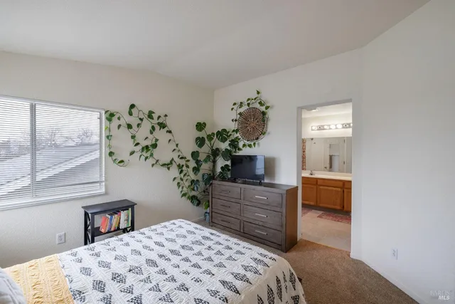 $669,000 | 2305 Malachite Way, Santa Rosa, CA 95404