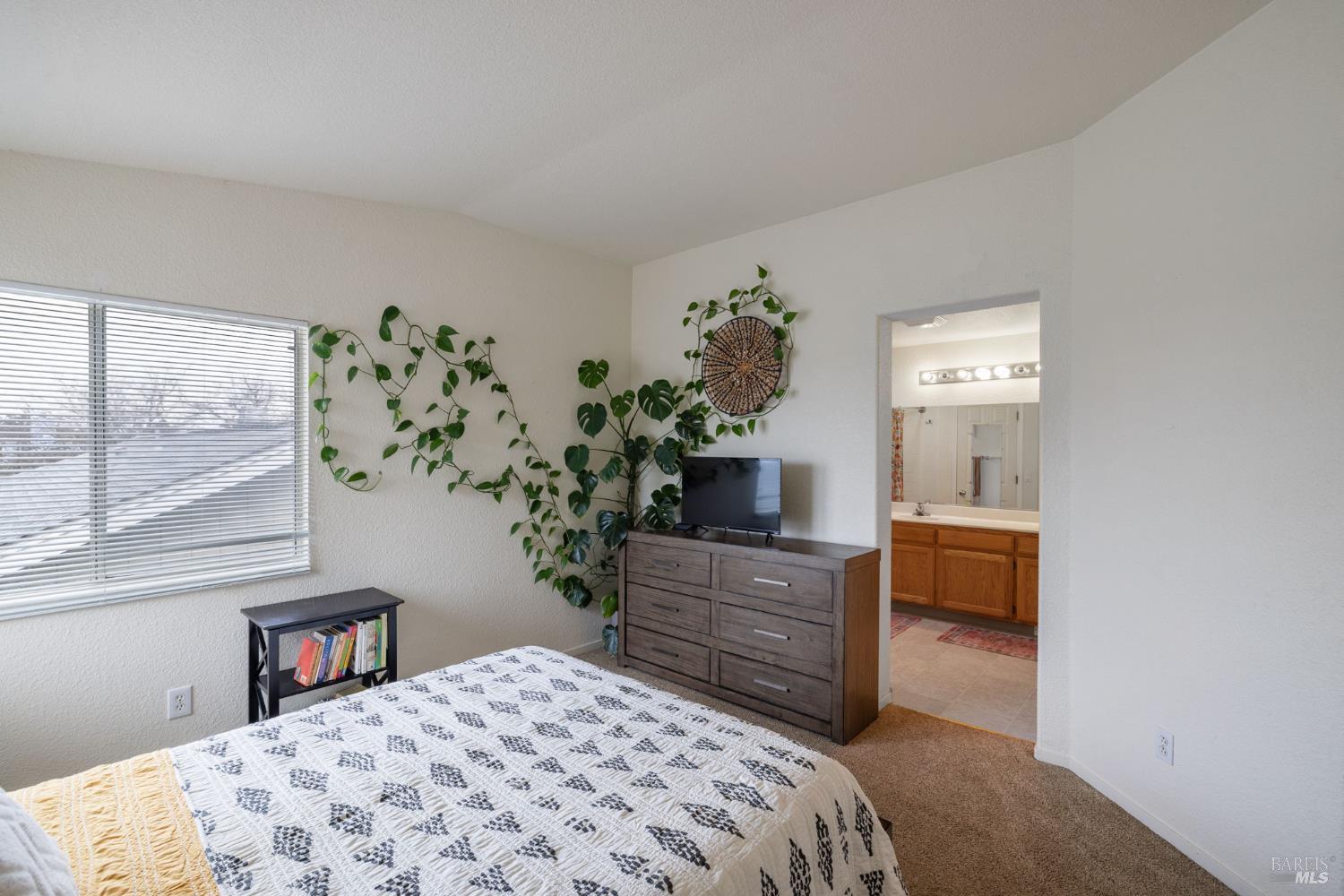 2305 Malachite Way Santa Rosa, CA 95404 - Photo 30 of 44