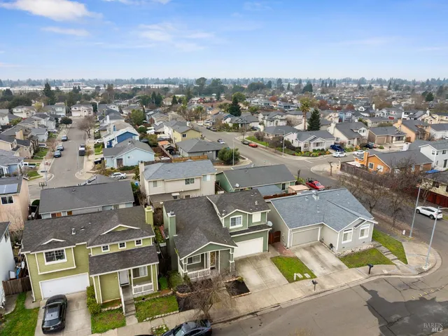 $669,000 | 2305 Malachite Way, Santa Rosa, CA 95404