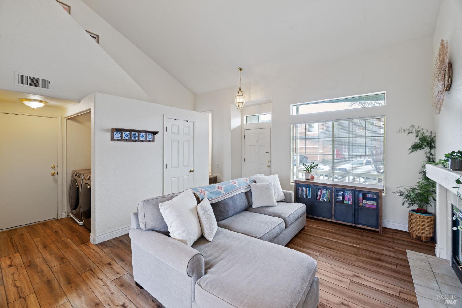 2305 Malachite Way Santa Rosa, CA 95404 - Photo 5 of 44