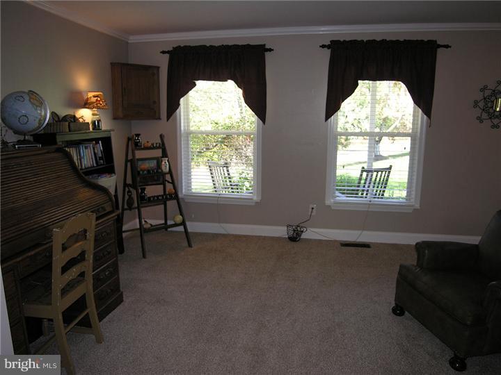 2829 Rickerts Road Perkasie, PA 18944 - Photo 6 of 24 Living Room