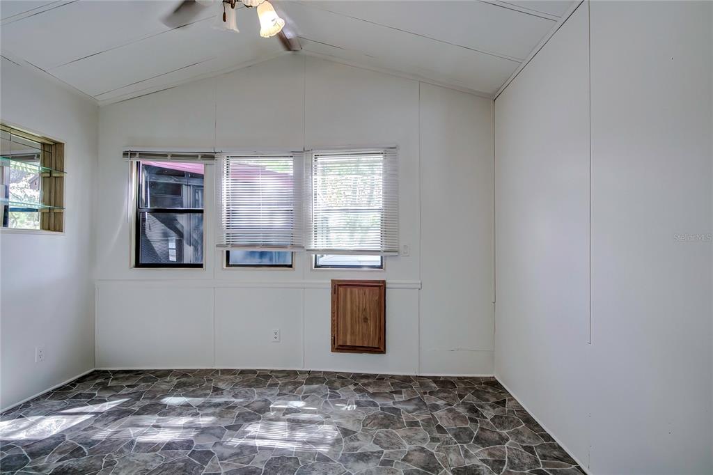 9298 Grizzly Bear Lane Weeki Wachee, FL 34613 - Photo 19 of 33