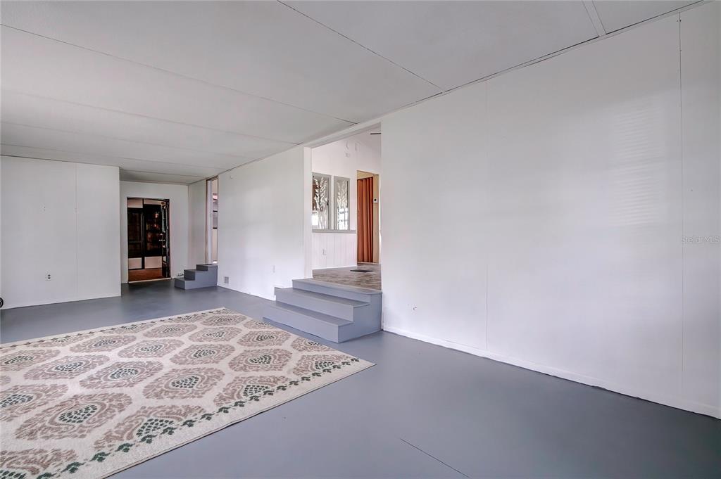 9298 Grizzly Bear Lane Weeki Wachee, FL 34613 - Photo 9 of 33