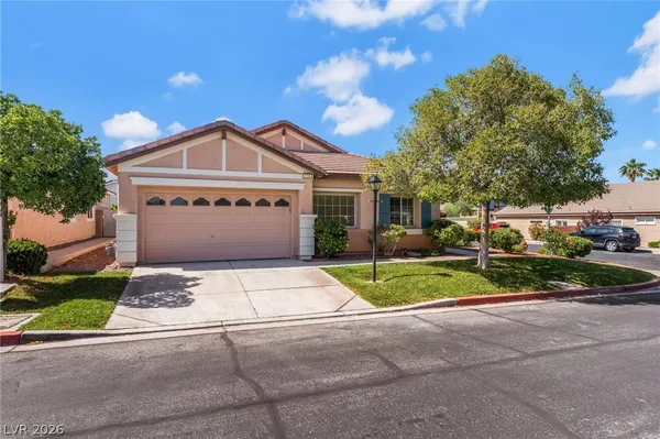 $639,990 | 121 Torchwood Lane, Las Vegas, NV 89144