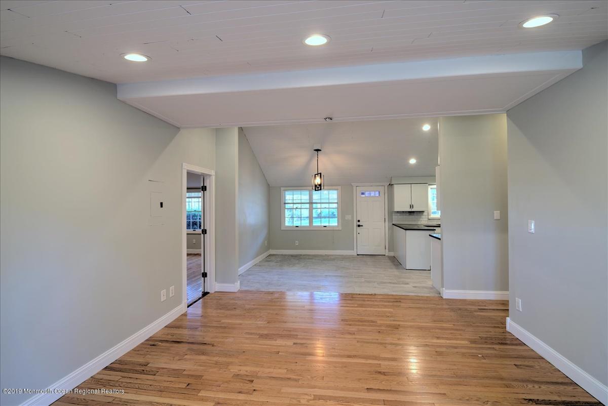 116 Nantucket Road Forked River, NJ 08731 - Photo 12 of 25 05-LIVING ROOM
