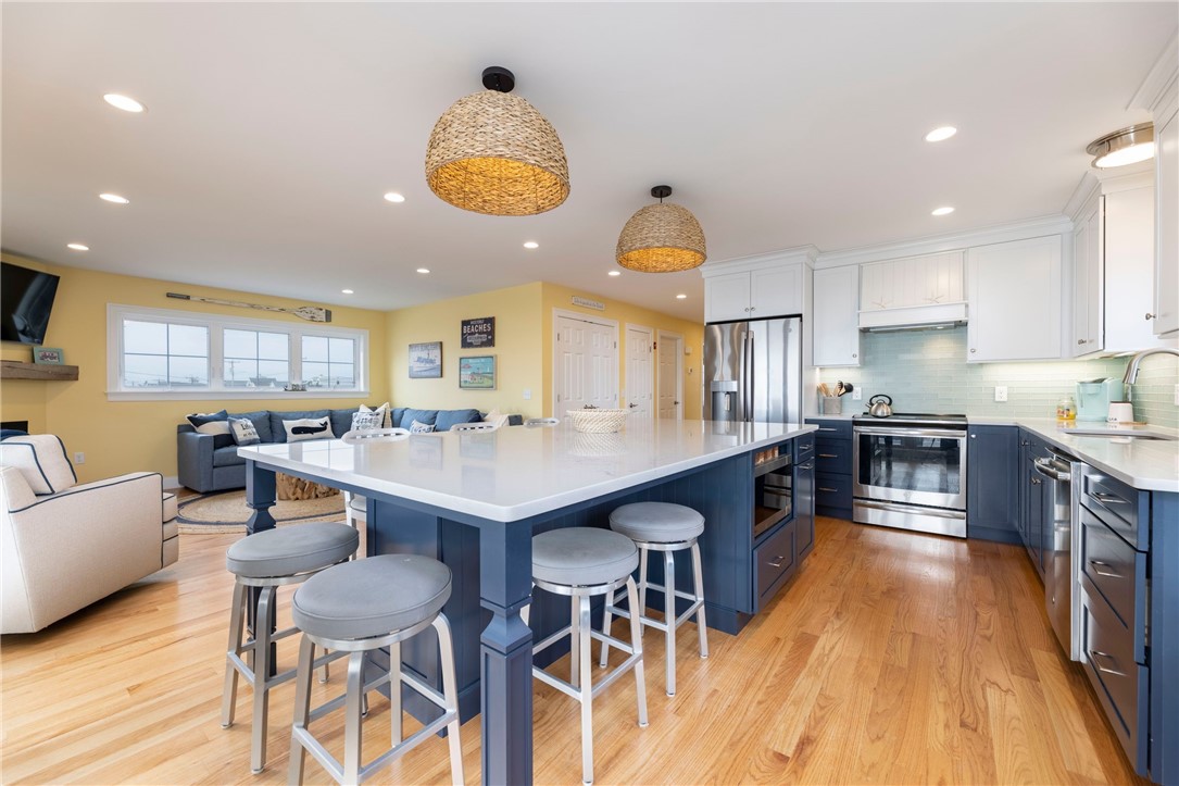 457 Atlantic Avenue Westerly, RI 02891 - Photo 13 of 40