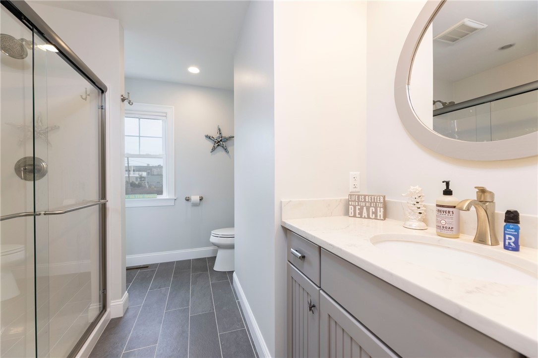 457 Atlantic Avenue Westerly, RI 02891 - Photo 18 of 40