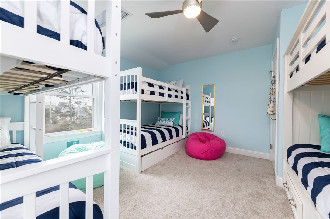 457 Atlantic Avenue Westerly, RI 02891 - Photo 23 of 40