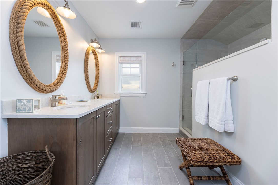 457 Atlantic Avenue Westerly, RI 02891 - Photo 26 of 40