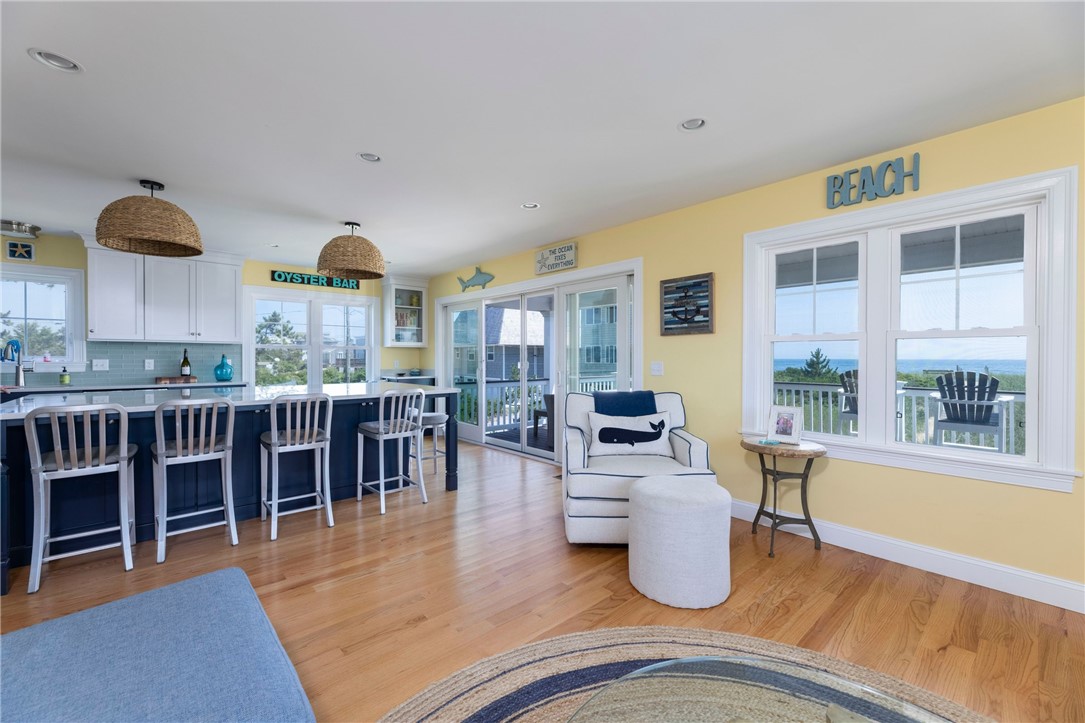 457 Atlantic Avenue Westerly, RI 02891 - Photo 6 of 40