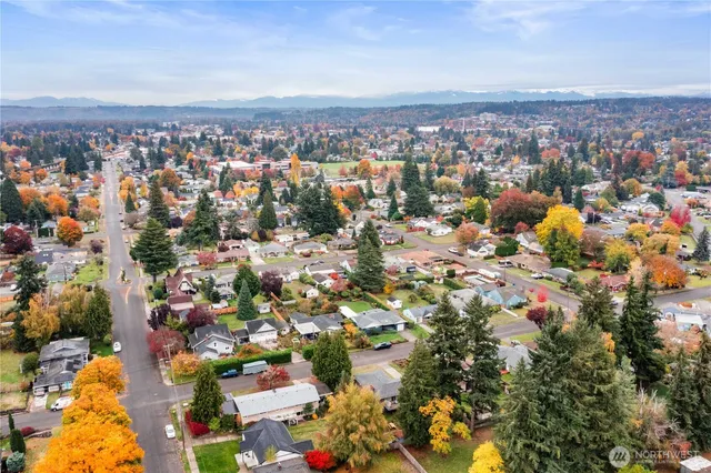 $600,000 | 415 21st Street Northwest, Puyallup, WA 98371