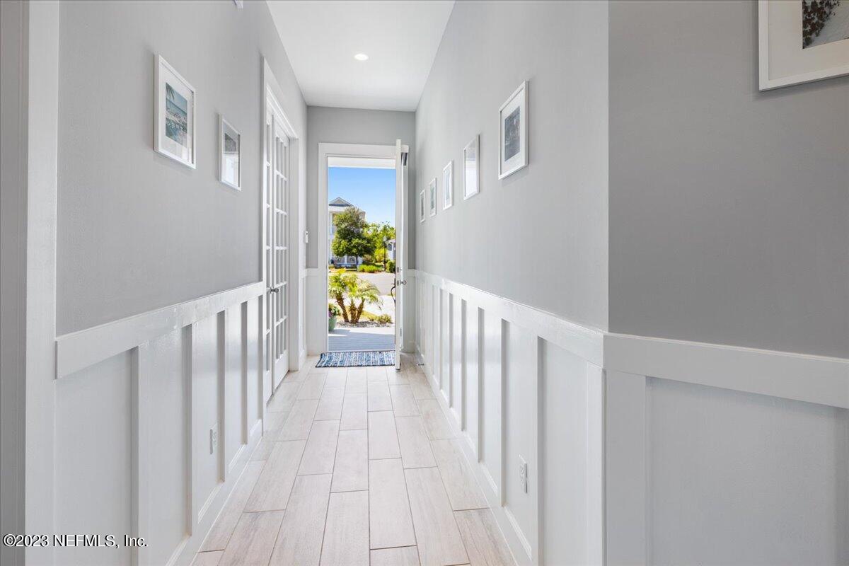 191 Oceanview Drive St. Augustine, FL 32080 - Photo 4 of 50 04-Foyer