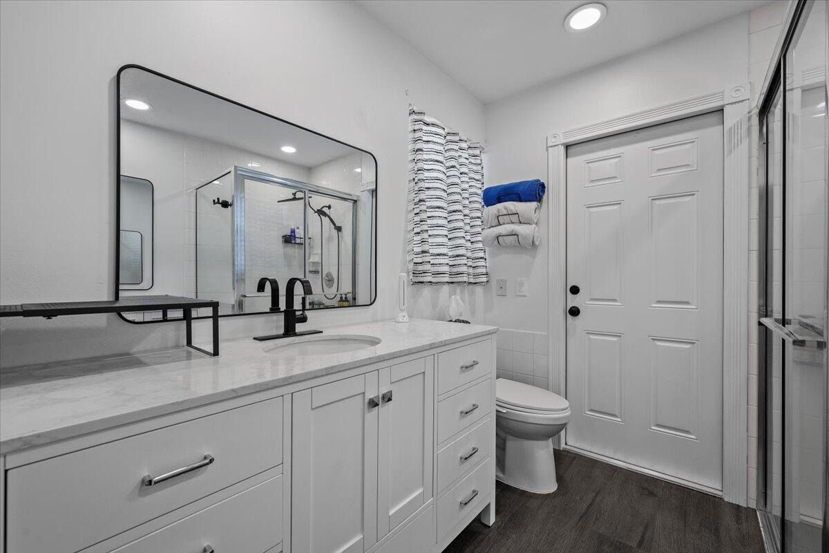 205 Brier Circle Jupiter, FL 33458 - Photo 28 of 41 29-LUX_4640