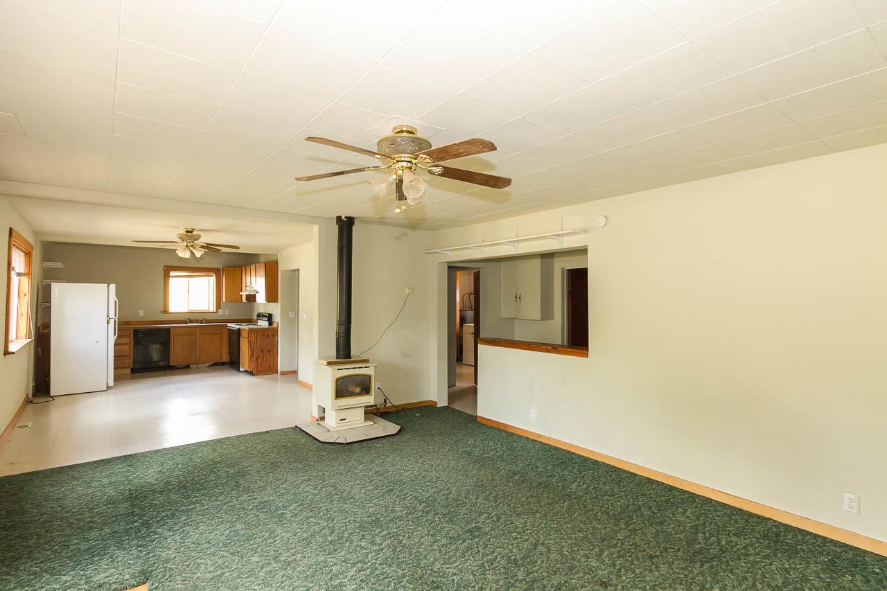 2527 A Gilson Road Addy, WA 99101 - Photo 11 of 20