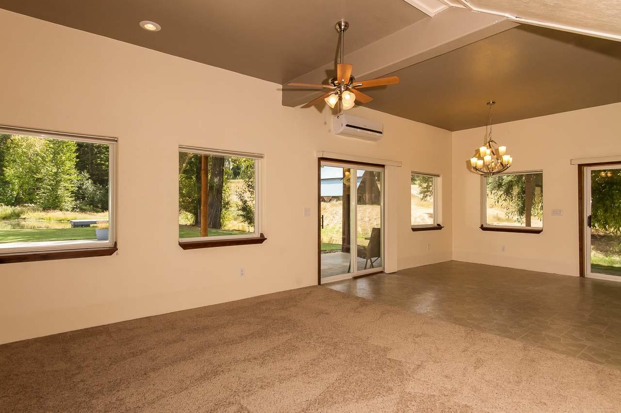 2527 A Gilson Road Addy, WA 99101 - Photo 5 of 20
