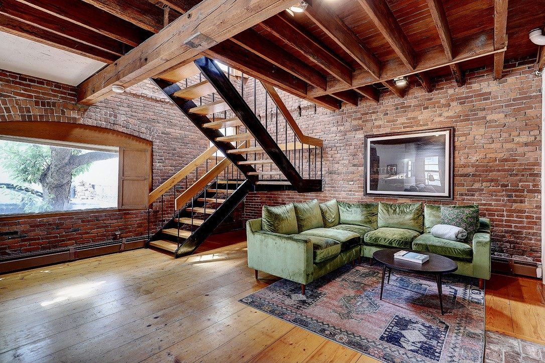 30 Sheldon Street Providence, RI 02906 - Photo 8 of 47 Gallery Image 8