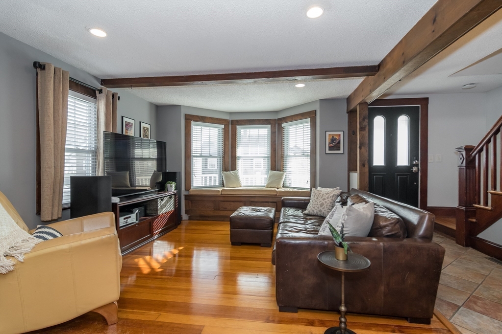 6 Jefferson Street Natick, MA 01760 - Photo 7 of 27