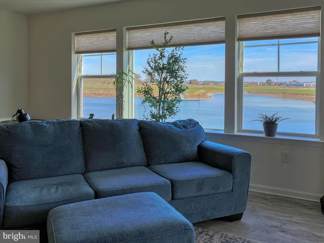 $359,000 | 24160 Port Lane, Unit 105, Lewes, DE 19958