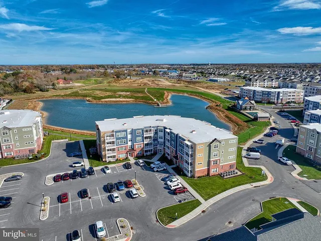 $359,000 | 24160 Port Lane, Unit 105, Lewes, DE 19958