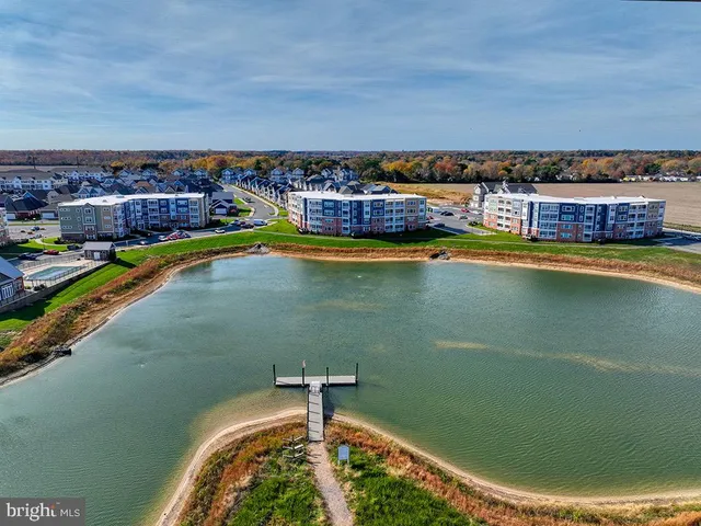 $359,000 | 24160 Port Lane, Unit 105, Lewes, DE 19958