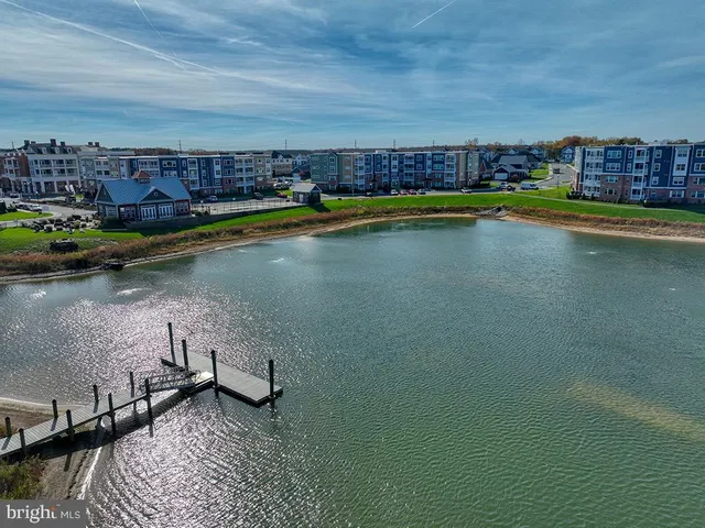 $359,000 | 24160 Port Lane, Unit 105, Lewes, DE 19958