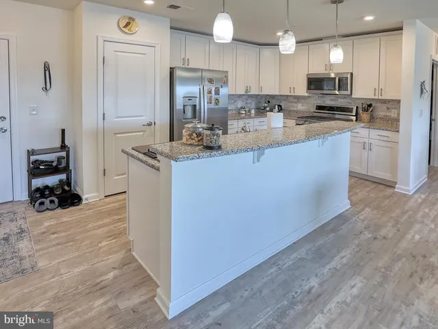 $359,000 | 24160 Port Lane, Unit 105, Lewes, DE 19958