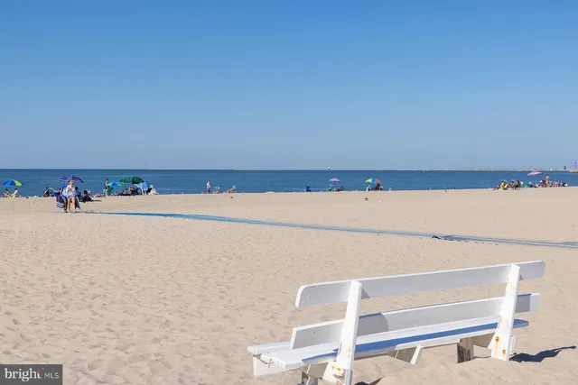 $359,000 | 24160 Port Lane, Unit 105, Lewes, DE 19958