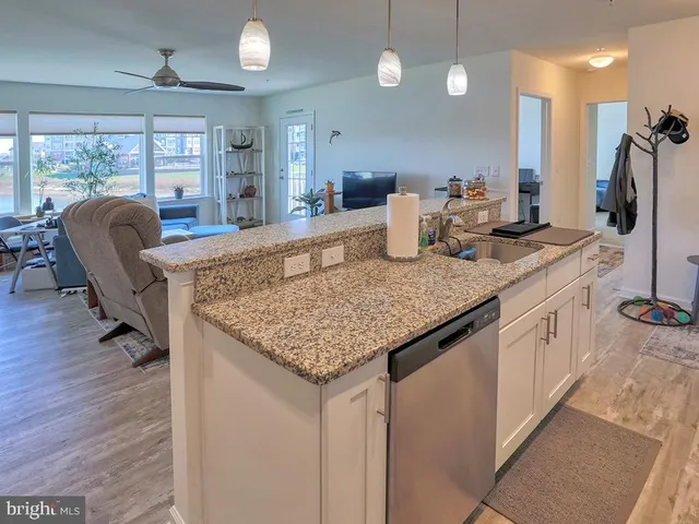 $359,000 | 24160 Port Lane, Unit 105, Lewes, DE 19958
