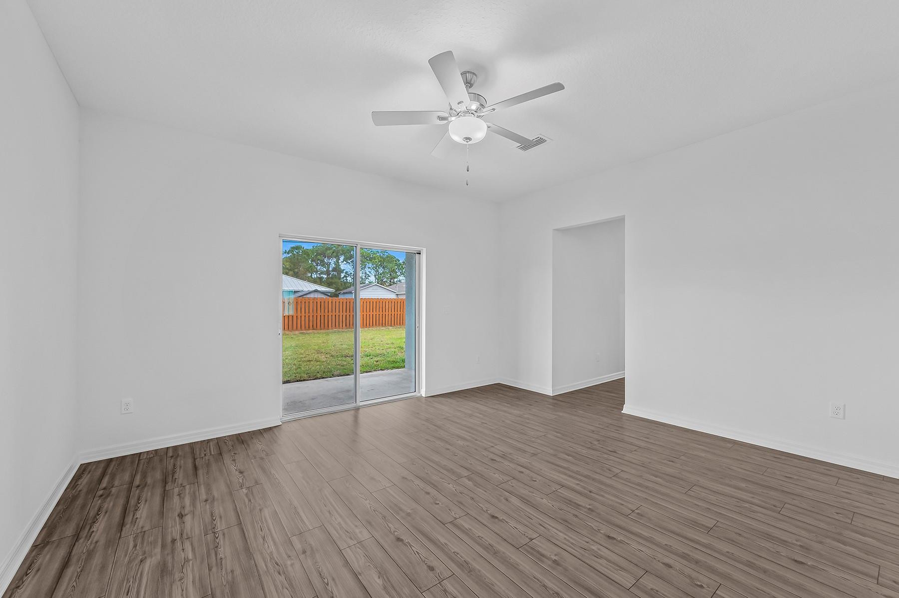 5604 Sunset Boulevard Fort Pierce, FL 34982 - Photo 9 of 17 Photo 9
