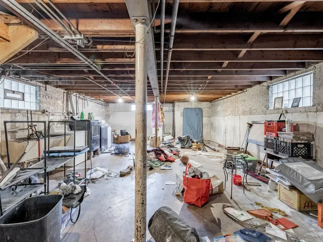 $140,000 | 6519 South Oakley Avenue, Chicago, IL 60636