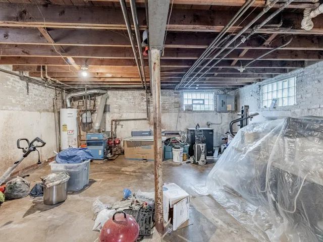 $140,000 | 6519 South Oakley Avenue, Chicago, IL 60636