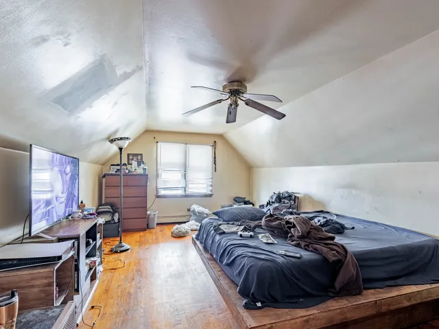 $140,000 | 6519 South Oakley Avenue, Chicago, IL 60636