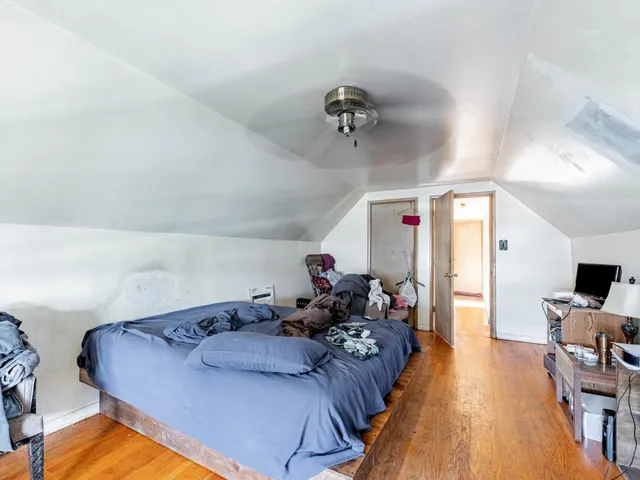 $140,000 | 6519 South Oakley Avenue, Chicago, IL 60636