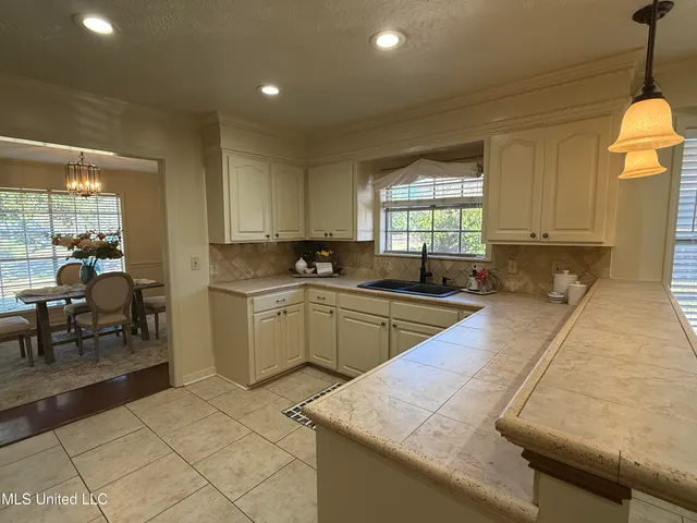 $330,000 | 602 Audubon Point Drive, Brandon, MS 39047