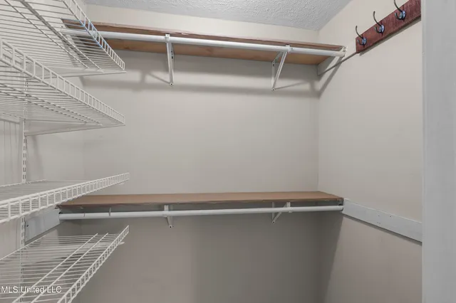 $330,000 | 602 Audubon Point Drive, Brandon, MS 39047