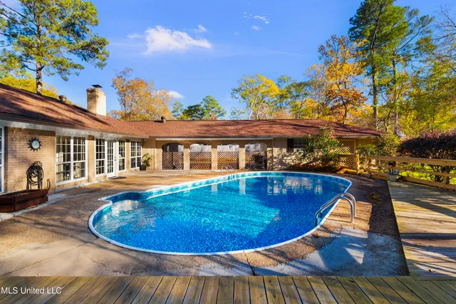 $339,900 | 602 Audubon Point Drive, Brandon, MS 39047