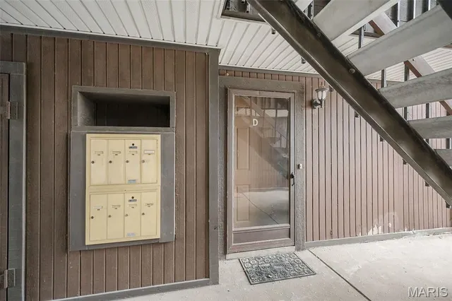 $75,000 | 1084 Mersey Bend Drive, Unit D, St. Louis, MO 63129