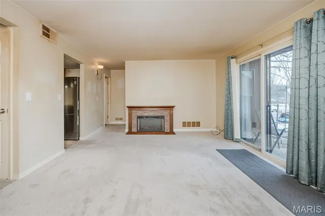 $75,000 | 1084 Mersey Bend Drive, Unit D, St. Louis, MO 63129