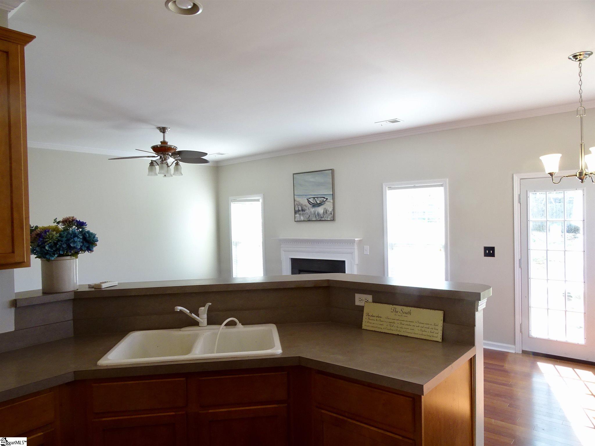 404 Middleshare Drive Mauldin, SC 29662 - Photo 14 of 36 Gallery Image 14