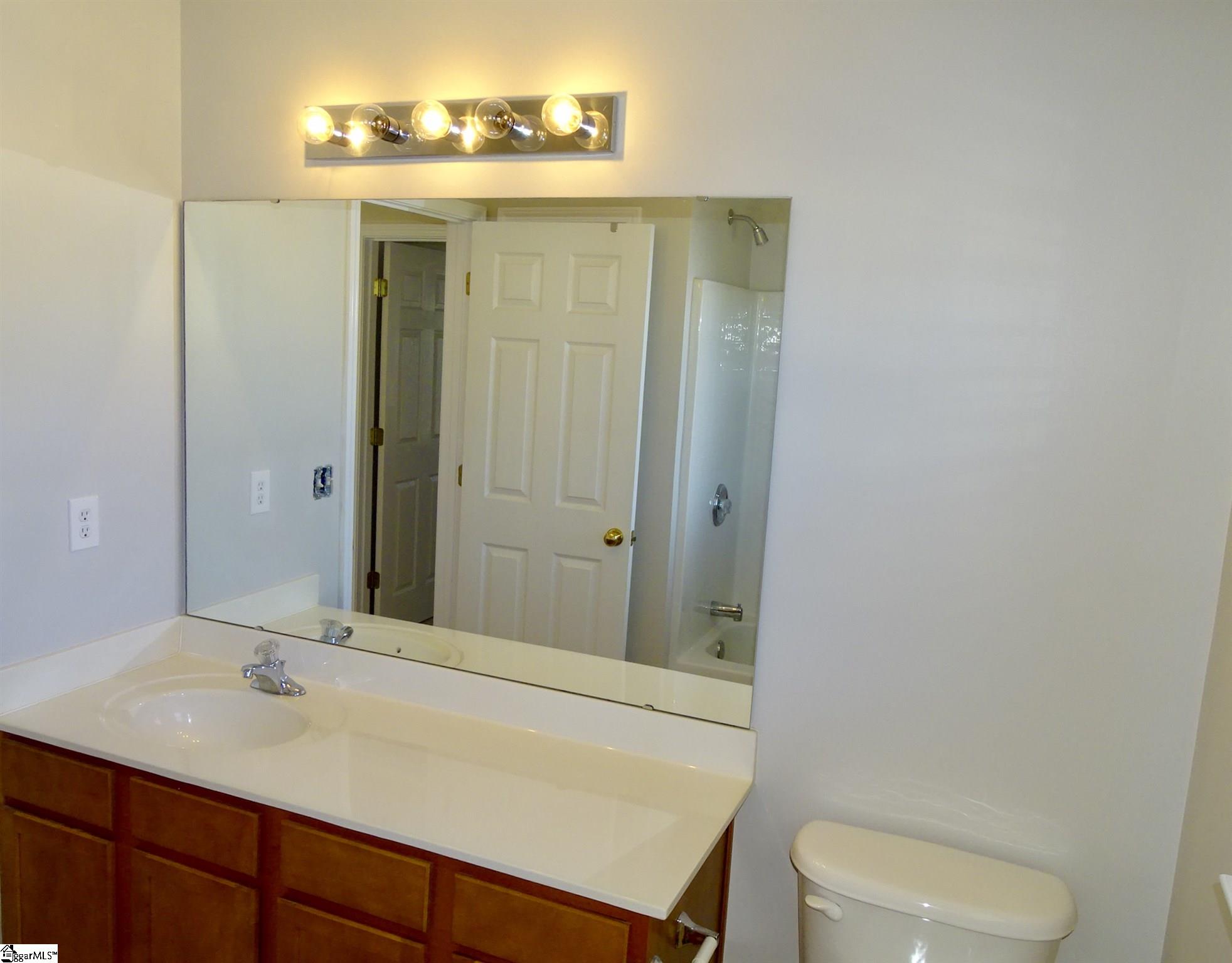 404 Middleshare Drive Mauldin, SC 29662 - Photo 29 of 36 Gallery Image 29